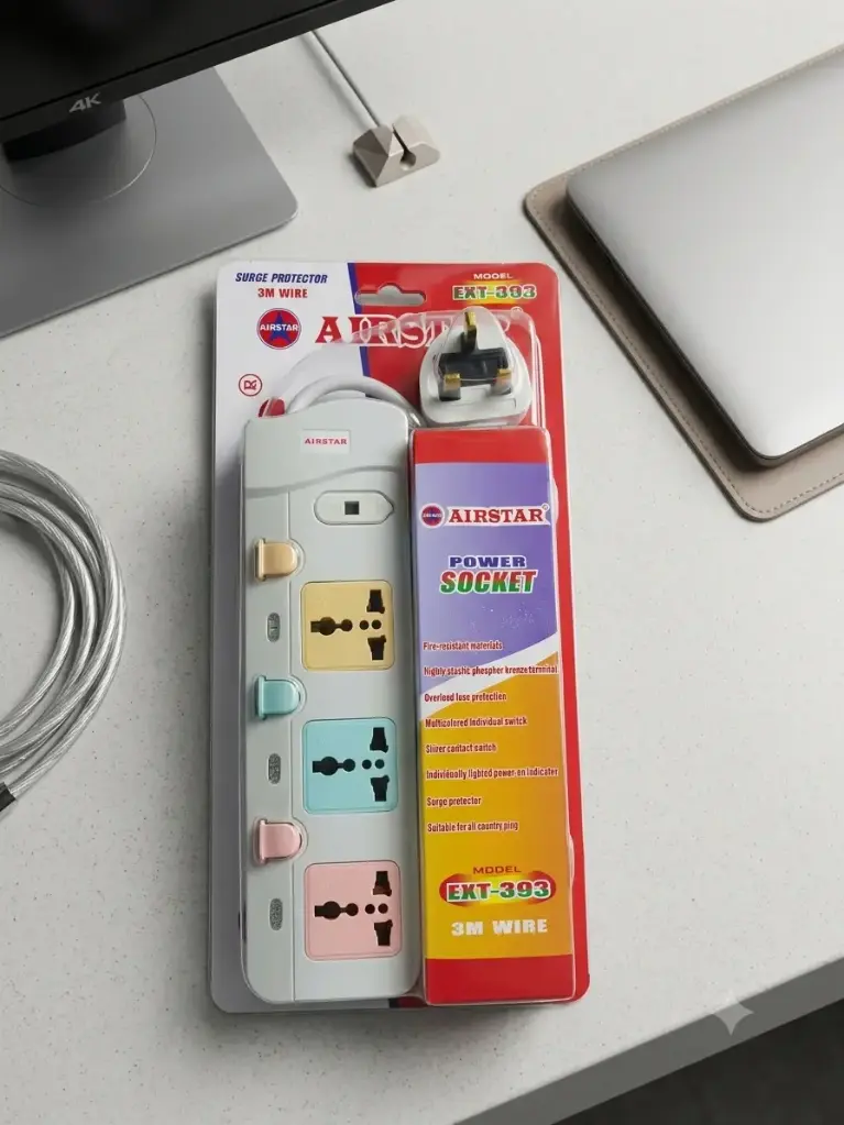 AIRSTAR 3 GANG POWER EXTENSION SOCKET EXT393 3M