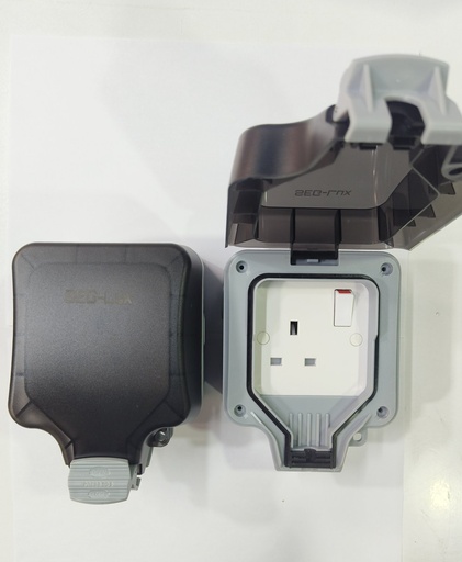 [1280] WEATHERPROOF SOCKET SWITCH 13A SINGLE S/S CH